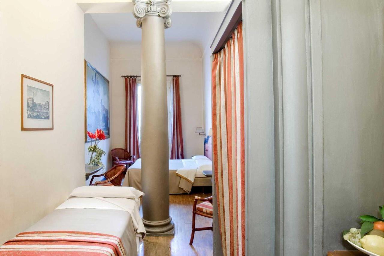Hotel Unicorno فلورنس المظهر الخارجي الصورة