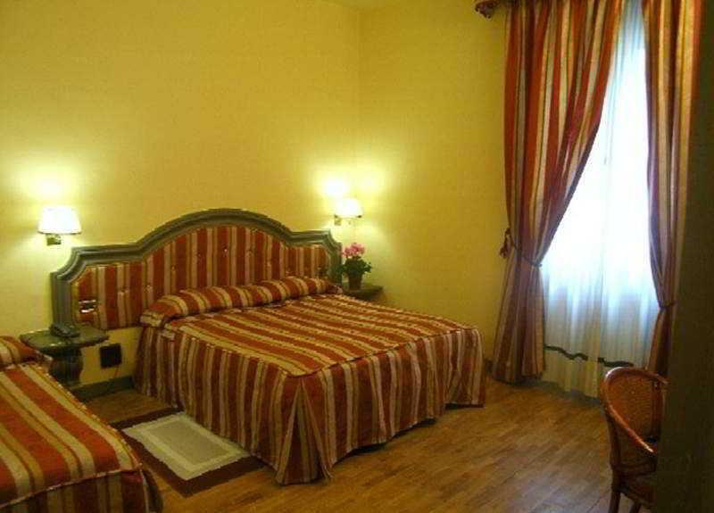 Hotel Unicorno فلورنس المظهر الخارجي الصورة
